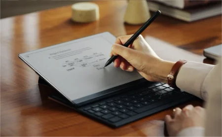 type-folio-desk-hands-marker